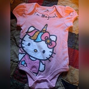 Hello Kitty outfit 6/9 months 🌸🍭🧁🎀
